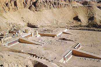 TÚMULO DE HATSHEPSUT